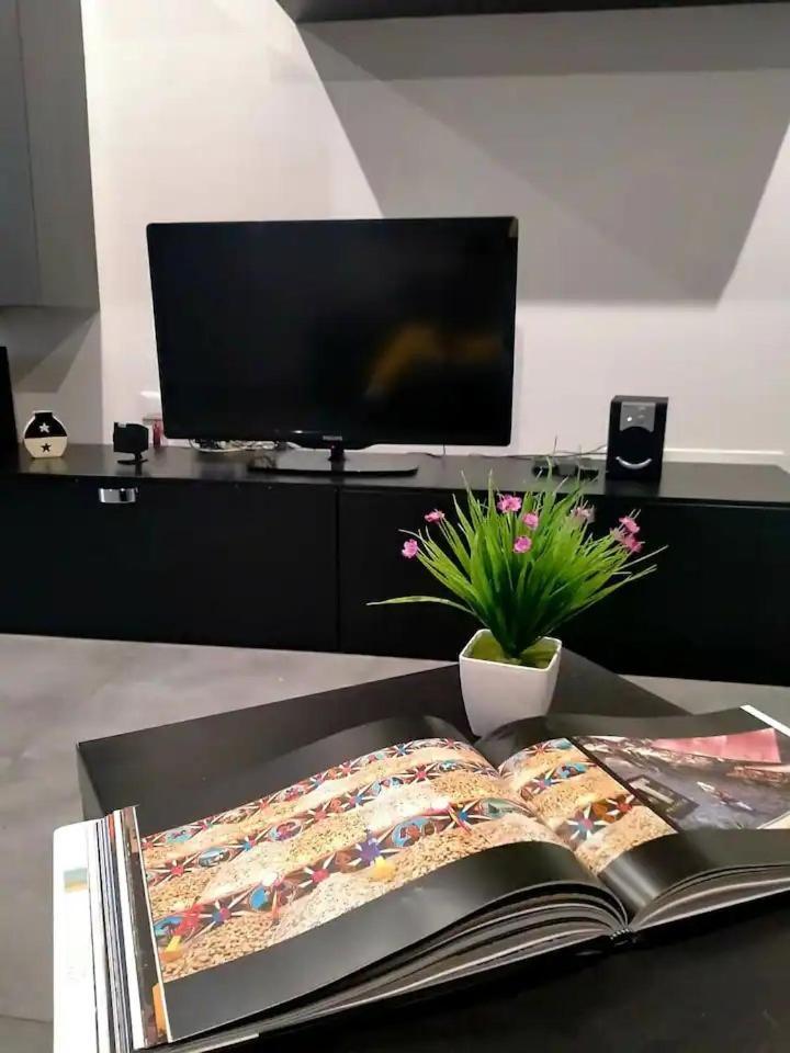 Casa Mandorlo A Mondelloアパートメント エクステリア 写真
